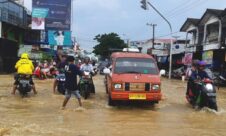 Kota Samarinda Banjir, Beberapa Wilayah Longsor