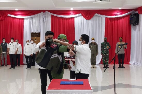 Walikota Kukuhkan 142 Satgas Linmas Untuk Kecamatan dan Kelurahan