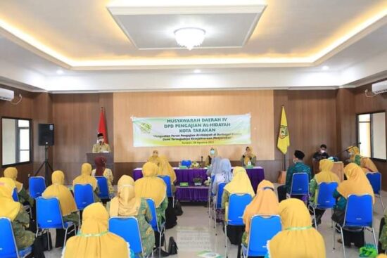WALIKOTA MEMBUKA MUSDA IV PENGAJIAN AL-HIDAYAH KOTA TARAKAN
