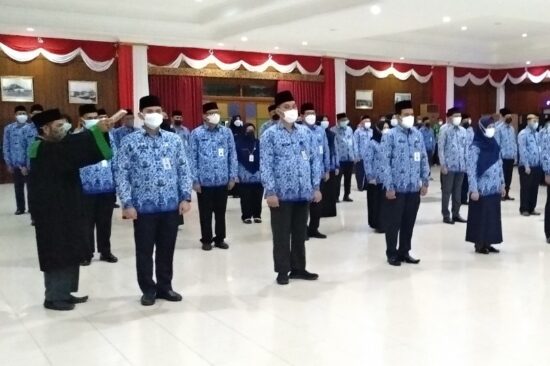 Walikota Lantik 49 ASN Di Lingkungan Pemkot Balikpapan