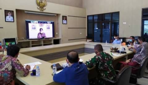 Menko Bidang Prekonomian Evaluasi PPKM Level IV Luar Jawa dan Bali