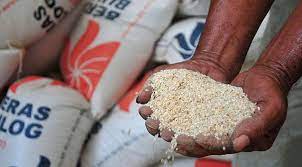 Adanya Temuan Sejumlah Beras Bansos Tak Layak Konsumsi, DPR Minta Bulog Perhatikan Kualitas