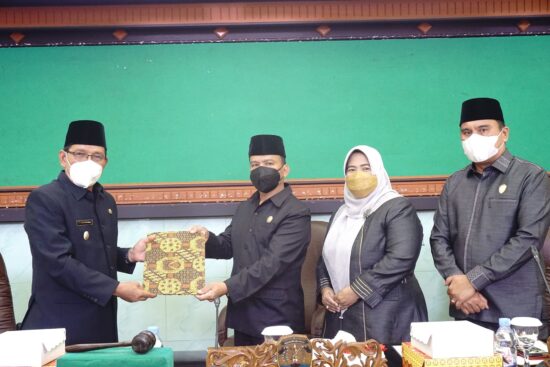 Pemkab Bulungan Sampaikan Perubahan KUA – PPAS Tahun Anggaran 2021