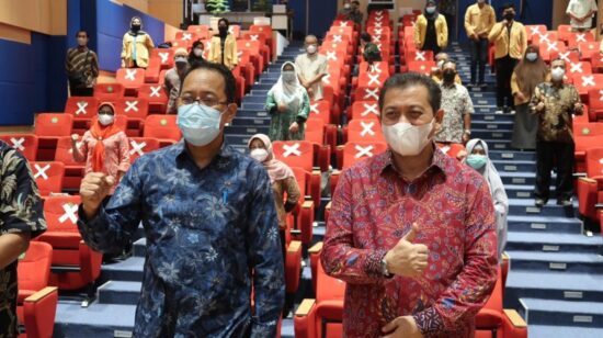 Wagub: Hadi Untuk Dosen dan Guru, Jangan Bangga Kalau Anak Didik Tak Bisa Menjawab