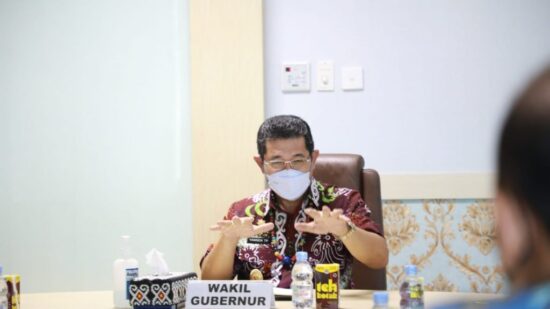 Wagub: Batik Mampu Ciptakan Dinamika Bermasyarakat