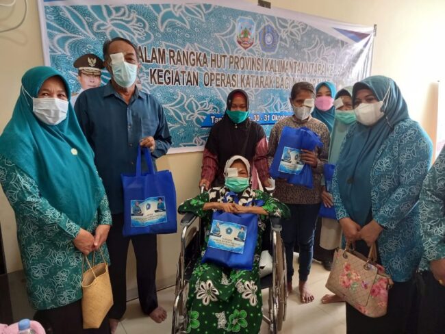 Kaltara Peduli, TP PKK Bersama Dinas Kesehatan Gelar Operasi Katarak