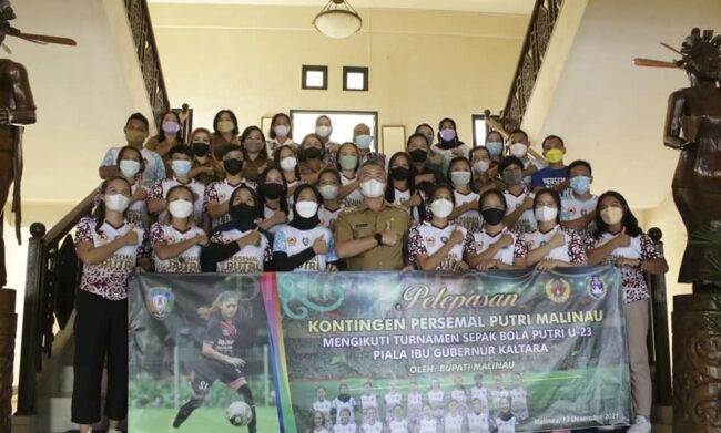 Bupati Lepas Tim Sepak Bola Putri Malinau U-23