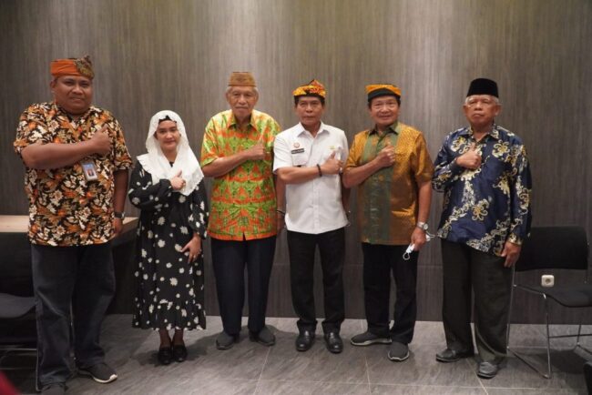 Butuh Regenerasi, Gubernur Akan Lantik Pengurus Baru Kerabat Badan Pendiri UBT