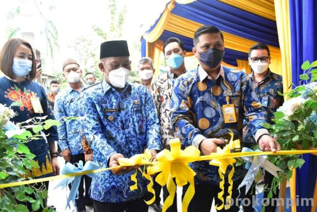 Bupati Resmikan Mandiri Taspen di Tanjung Selor