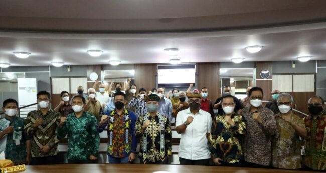 Bupati KTT Bersilaturahmi Dengan Universitas  Mulawarman Samarinda