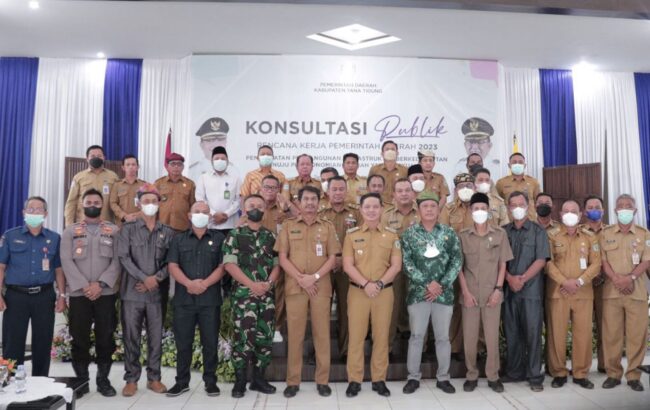 BUPATI BUKA KUNSULTASI PUBLIK RENCANA KERJA PEMKAB TANA TIDUNG 2023