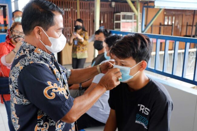 Gubernur Imbau Masyarakat Ikuti Aturan, SE Perjalanan Dalam dan Luar Negeri Diberlakukan 17 Juli 2022