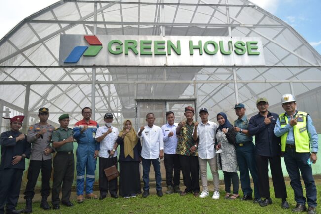 Bupati Tinjau Green House, Bank Sampah, Progress Pelabuhan dan RS Pratama di Bunyu