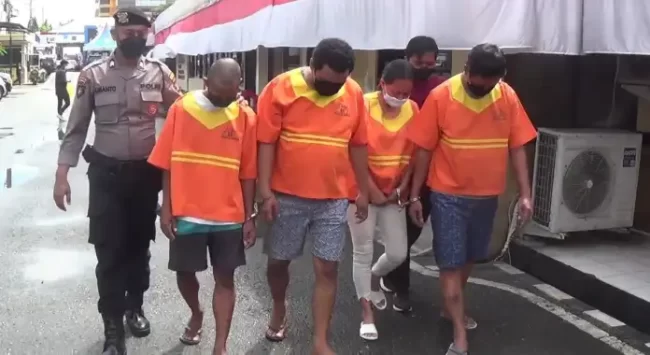 Ditangkap di Balikpapan, Satu di Antaranya IRT