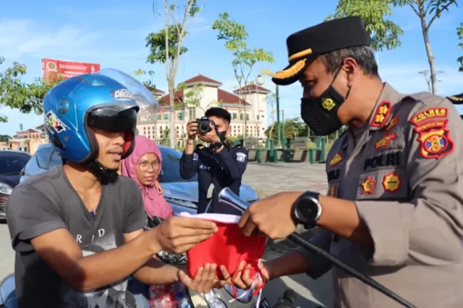 Mengisi HUT Ke-77 RI, Kapolres PPU Imbau Masyarakat Taat Prokes