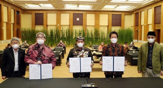Penandatanganan PKS Optimalkan Pungutan Pajak Pusat dan Daerah