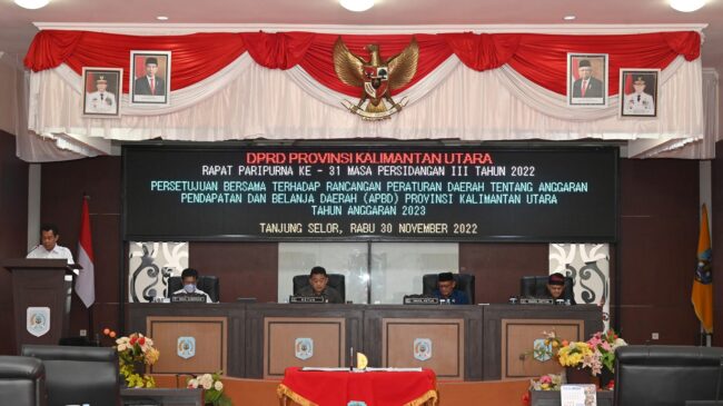 Rapat Paripurna Ke- 31 Tentang Raperda Persetujuan APBD Kaltara TA 2023