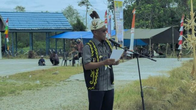 Bupati dan Wakil Hadiri Pembukaan Rangkaian Hut Desa Jelarai Selor ke 62