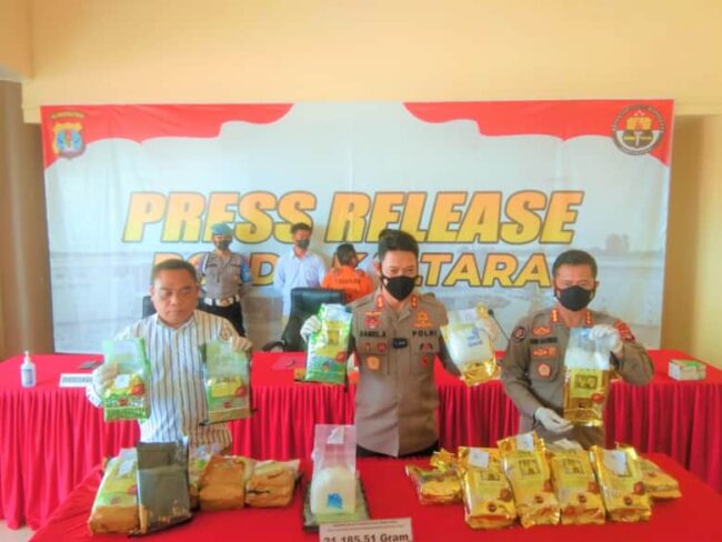 Sabu Disembunyikan di Bawah Bandeng Beku