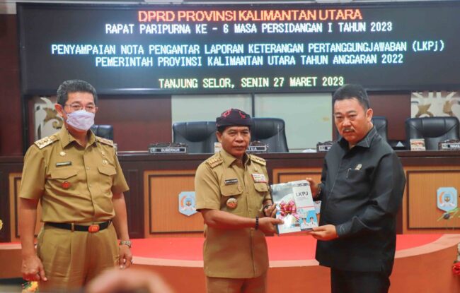 Gubernur dan Wagub Kaltara hadiri Rapat Paripurna ke-6, Penyampaian LKPj Kepala Daerah TA 2022