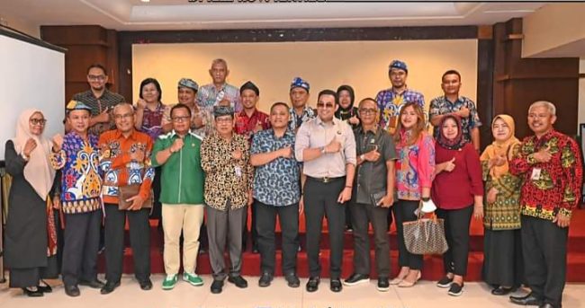 Rapat Bersama Komisi IV DPRD Kaltara Bahas Mekanisme PPDB Tahun Ajaran 2023-2024