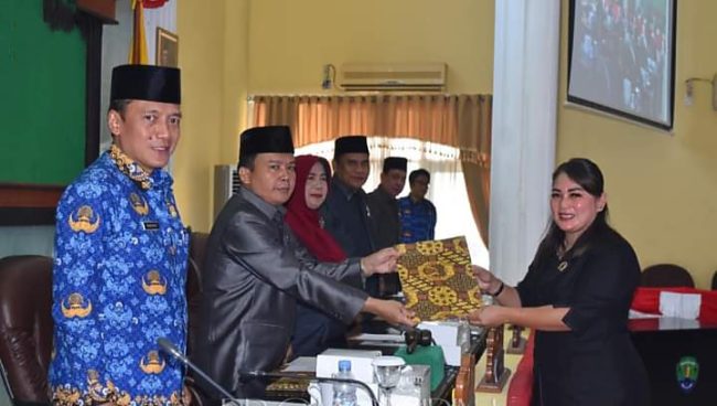 DPRD Bulungan Sampaikan Pandangan Umum atas Pertanggungjawaban APBD 2022