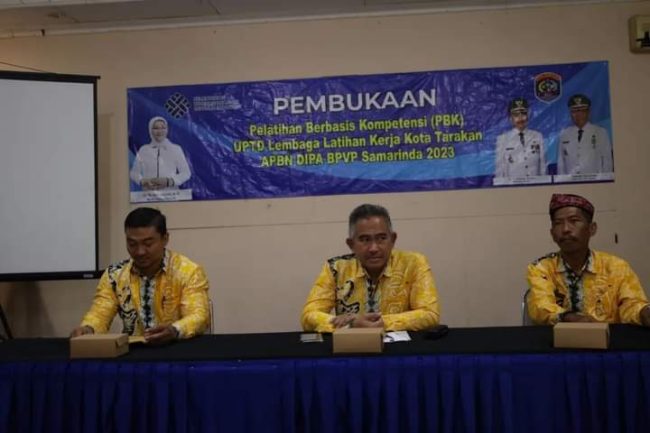 Walikota Tarakan Membuka Pelatihan Berbasis Kompetensi 
