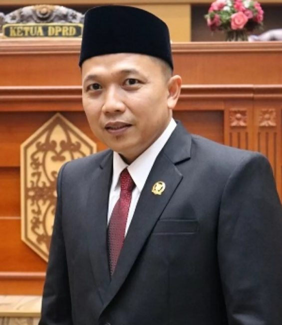 Dewan Panggil Disnaker Jika Perusahaan Tidak Bayar THR Karyawan 