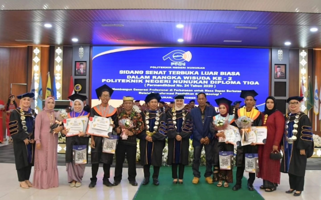 Bupati Laura Hadiri Sidang Senat Terbuka Wisuda Politeknik Negeri Nunukan Tahun 2024