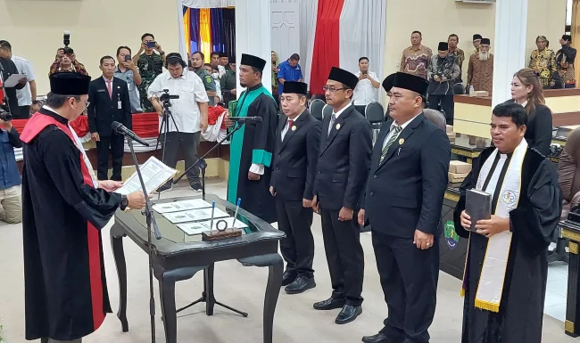 Pjs Bupati Ucapkan Selamat Kepada Ketua DPRD Bulungan Devenitif Periode 2024 – 2029