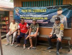 Polsek Pulau Derawan Gelar Jumat Curhat di Kampung Tanjung Batu