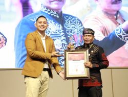 Sukses! Gubernur Zainal Berhasil Raih Penghargaan The Best Leader Indonesia 2025