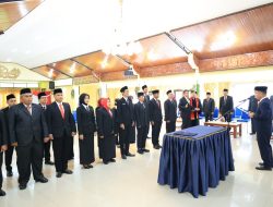 Pengambilan Sumpah dan Jabatan, Pesan Pj Walikota Berikan Pelayanan Yang Terbaik Untuk Masyarakat