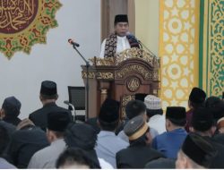 Salat Ied di Masjid At Tawwaab, Gubernur Zainal Sampaikan Idulfitri Momen Mempererat Tali Silaturahmi