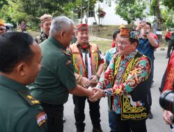 Dihadapan Pangdam VI/Mlw, Wagub Ingkong Ala Sampaikan Hasil Kunkernya di Kota Kuching Malaysia