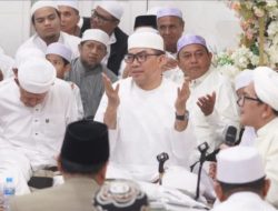 Wali Kota dan Wawali Samarinda Hadiri Peringatan Isra Mi’raj Bersama Ribuan Jemaah