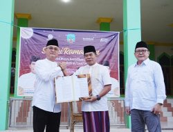 Safari Ramadan di Malinau, Gubernur dan Wagub Pererat Silaturahmi dan Salurkan Bantuan Masyarakat