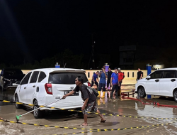 Tingkatkan Kenyamanan Penumpang, Pemkab Bulungan Bersih-Bersih Area Pelabuhan Speedboat Kayan II