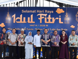 Bupati dan Keluarga Rayakan Idul Fitri bersama Masyarakat