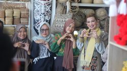 Dekranasda Kaltim Perkuat Pembinaan Perajin, Hj. Syarifah Suraidah Kunjungi Pelaku Usaha Kriya