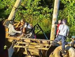 Pasutri Dikabarkan Jadi Korban, Usai bersenggolan Dengan Truk Tronton