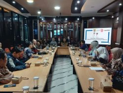 Pemkot Bontang Lakukan Kunjungan dan Studi Banding Aplikasi E-Probebaya ke BAPPERIDA Samarinda