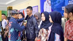 Gubernur Lepas Angkatan Pertama SMA Unggul Garuda, Titip Harumkan Nama Daerah