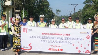 Meriahkan HUT RI ke 81, Balai Pelaksanaan Jalan Nasional Lakukan Pembersihan dan Pengecatan Kerb