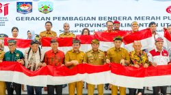 Pemprov Bagikan Bendera Merah Putih, Ajak Masyarakat Semarakkan HUT RI ke-81 
