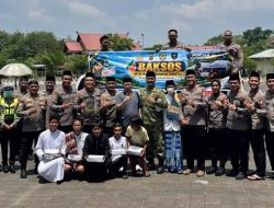 Serdik Sespimmen Polri Angkat Ke-67 Bagikan 1.200 Nasi Kotak di Masjid Agung Berau
